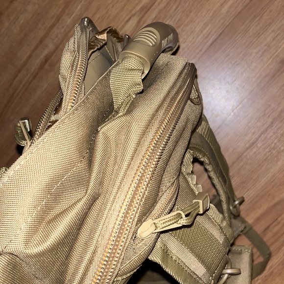 πͺπ»ππͺπ»β’π΄ Code Alpha x Tactical Backpackπ΄β’ππͺπ»π - Picture 15 of 16